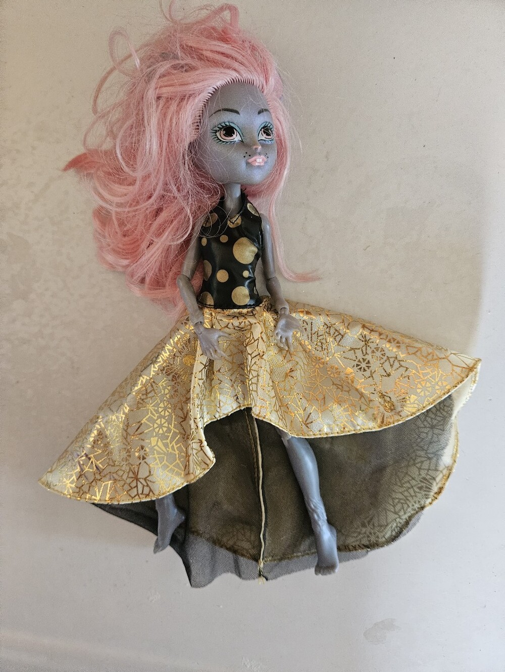 Monster High Boo York, Gala Ghoulfriends Mouscedes King